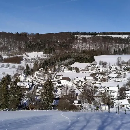 Penzion Am Knittenberg 3*