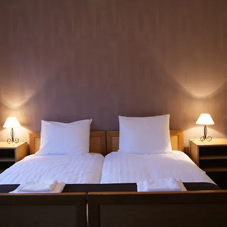 Am Knittenberg بيت ضيافة وينتربرغ