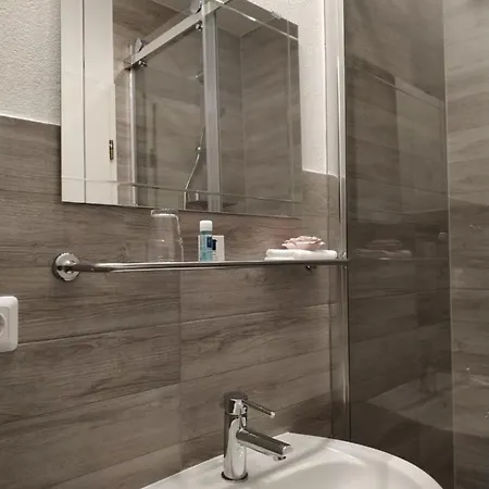 بيت ضيافة Am Knittenberg 3*