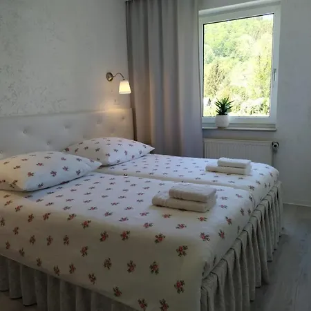 Penzion Am Knittenberg 3*
